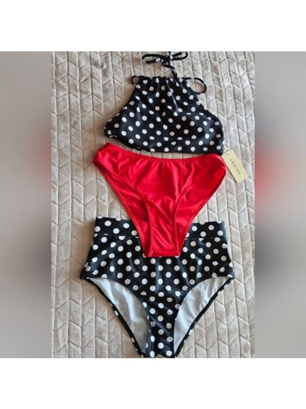 55.🆕Small Halter Top Low Waisted Bottom & Extra High Waist Polka Dot Bottom - Picture 10 of 11